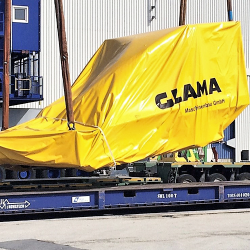 Transport von einem Manipulator GLAMA Typ GSM 200 mit einem Gewicht von 67 Tonnen vom Hersteller aus D-Gladbeck nach RUS-Verchnij Ufalej