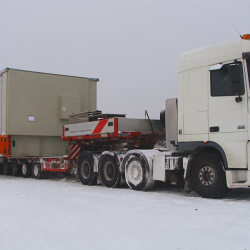 Transport von einer Industrieanlage mit einem Gewicht von 89 Tonnen von LV-Liepaja nach RUS-Tjumen